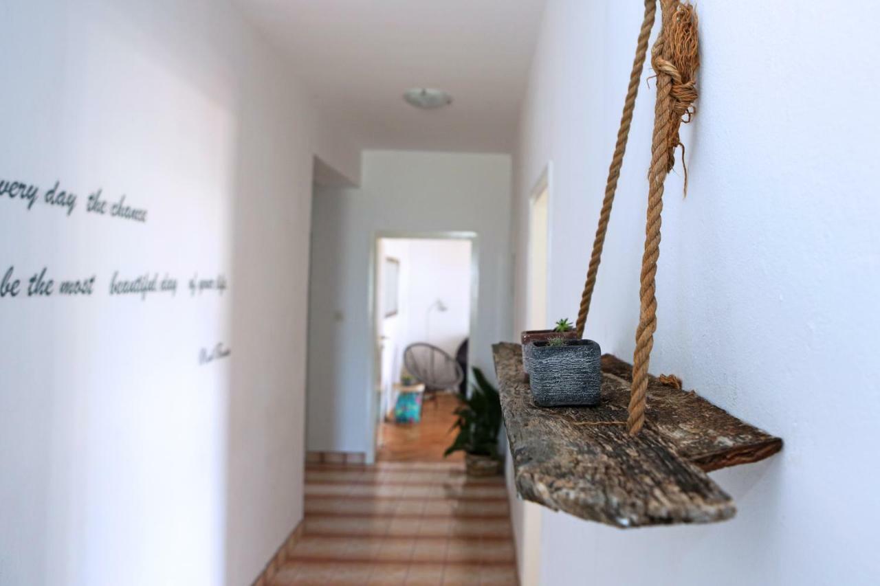 Apartman Charlie Vrsi Bagian luar foto